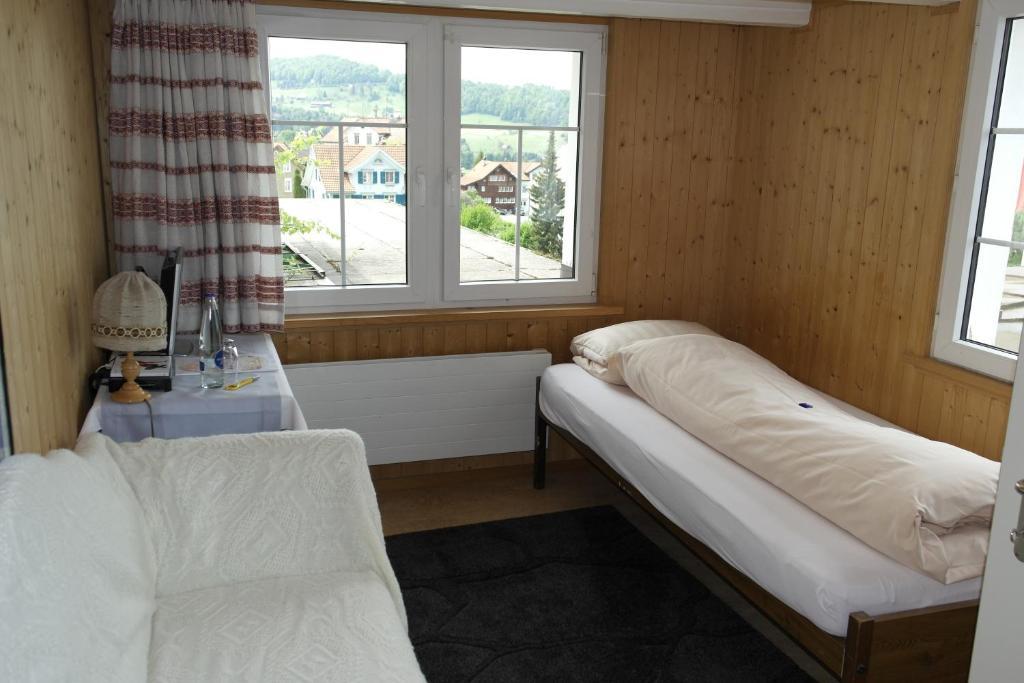 Gasthof Krone Wolfhalden Room photo
